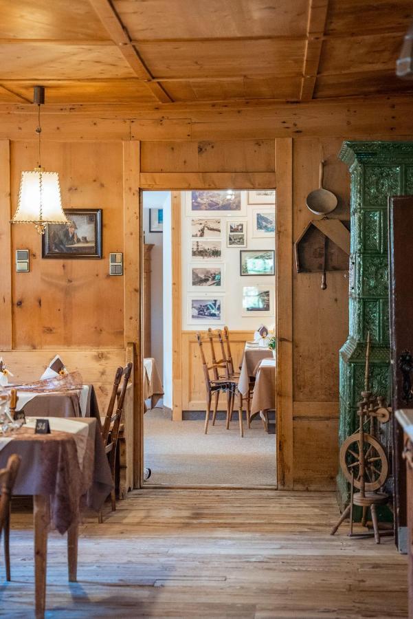 Charme Hotel Uridl Santa Cristina Val Gardena Ngoại thất bức ảnh