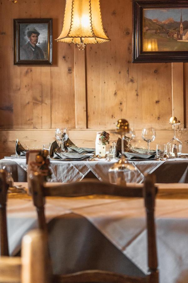 Charme Hotel Uridl Santa Cristina Val Gardena Ngoại thất bức ảnh