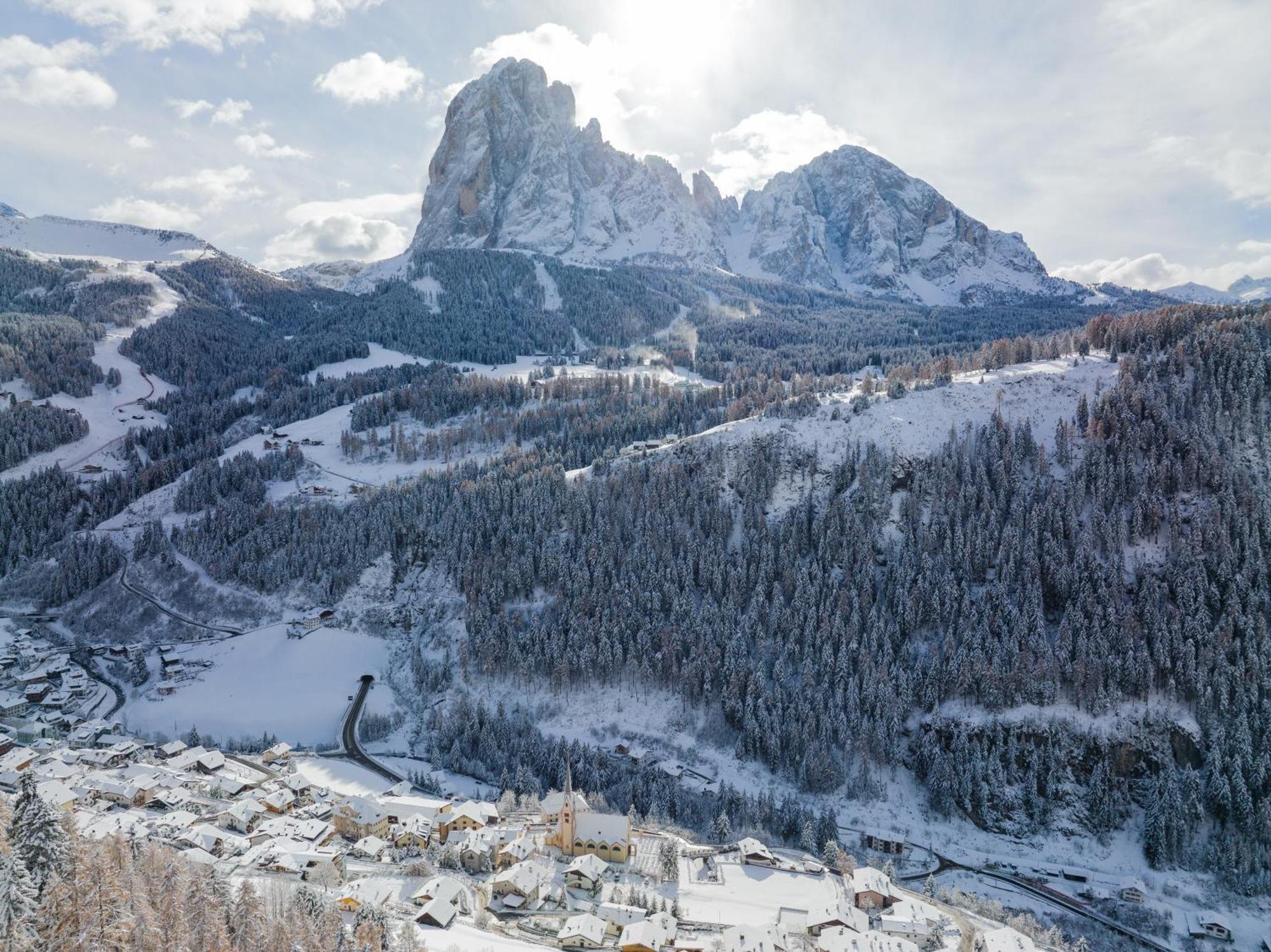 Charme Hotel Uridl Santa Cristina Val Gardena Ngoại thất bức ảnh